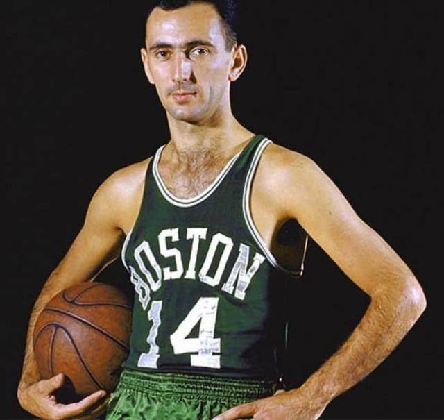 不仅如此 不仅如此