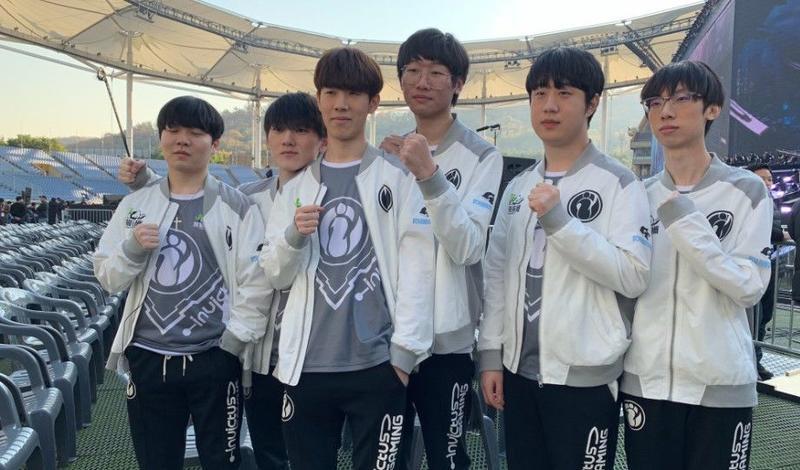 行长期签约 行长期签约