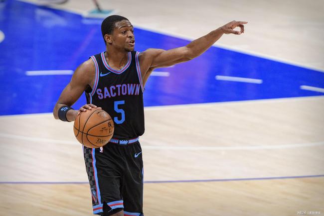 是略有差距 是略有差距